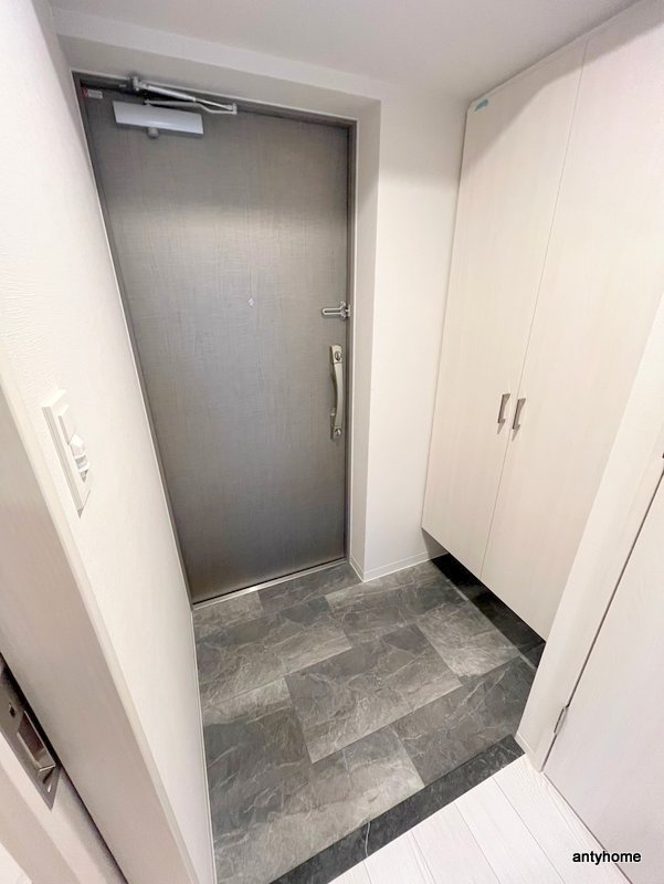 リヴェント福島　仲介手数料無料の玄関