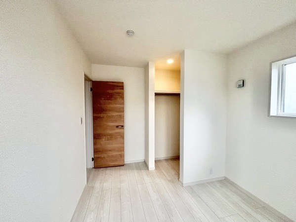 リーブルガーデン豊田市宝来町　全2棟　新築戸建の洋室