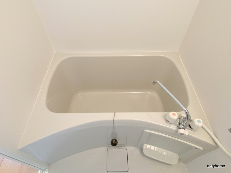 エフエルレジデンス心斎首府 仲介手数料無料の浴室