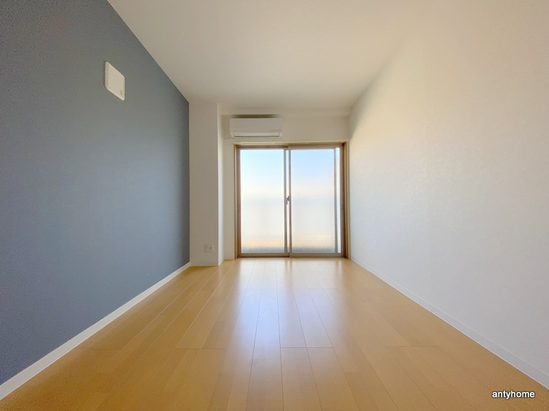 エフエルレジデンス心斎首府 仲介手数料無料の居間・リビング