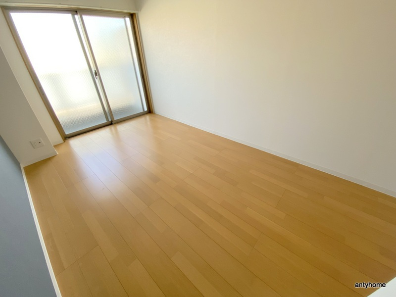 エフエルレジデンス心斎首府 仲介手数料無料の寝室