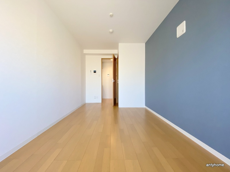 エフエルレジデンス心斎首府 仲介手数料無料の居間・リビング