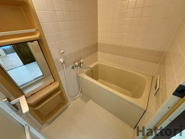 ガーデンヒルズの浴室