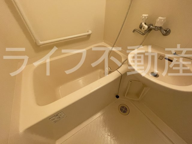 ワイズコートヨシトミの浴室|日々の暮らしに欠かせないお風呂です