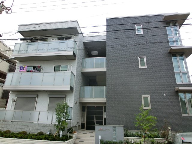 シャーメゾン下小阪Ⅰの外観