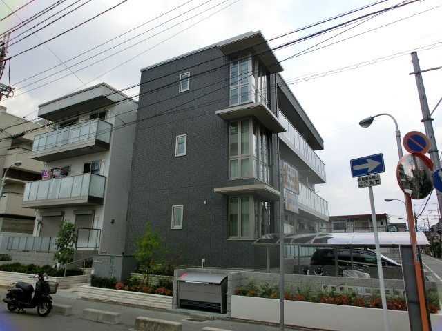 シャーメゾン下小阪Ⅰの外観