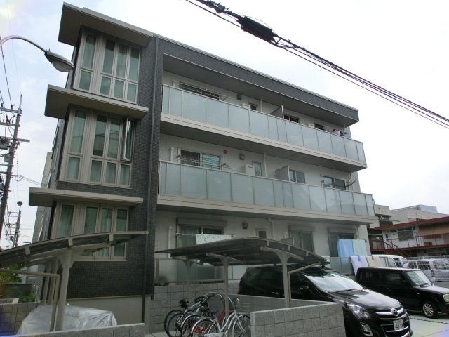 シャーメゾン下小阪Ⅰの外観