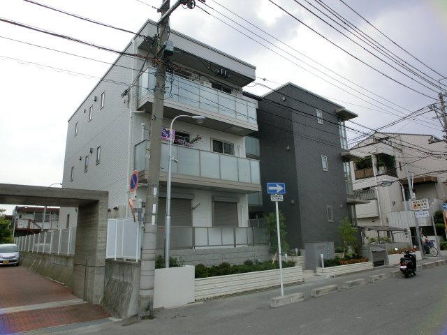 シャーメゾン下小阪Ⅰの外観