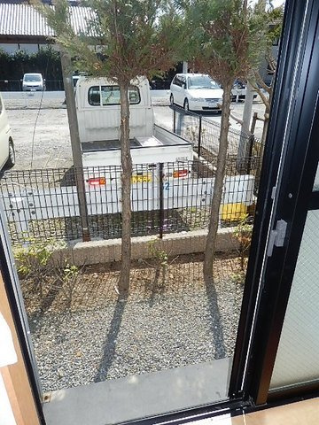 レオパレスホウセイ豊四季のバルコニー