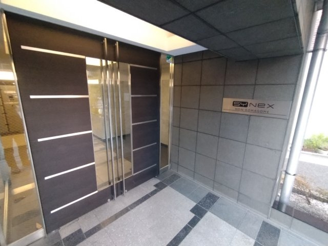 シーネクス本駒込のエントランス|シーネクス本駒込