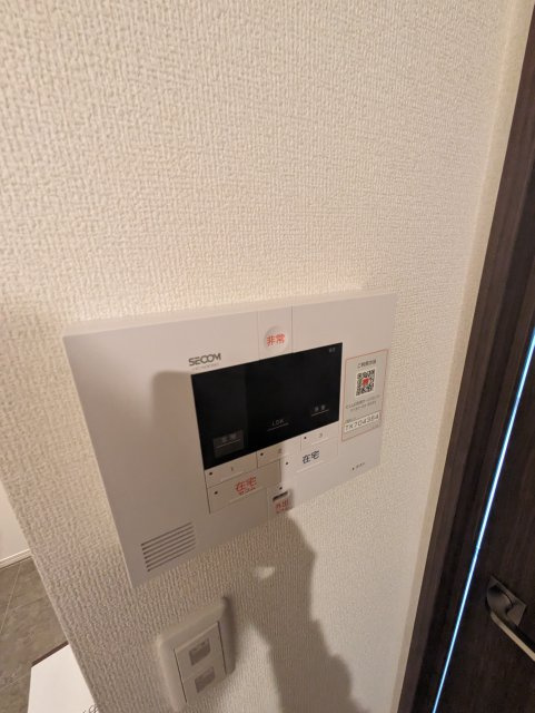 エレナ本山のセキュリティ