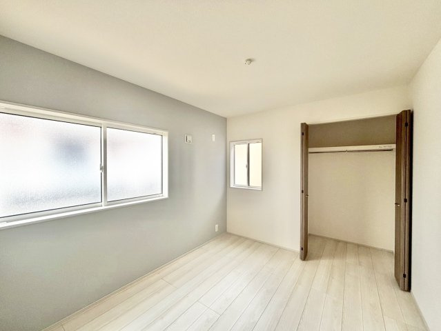 ブルーミングガーデン豊田市宮口町2丁目　全2棟　新築戸建の洋室