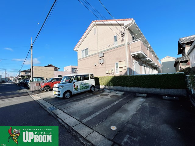 APT王塚の駐車場