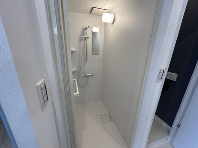 【浴室】 | 大濠レナーク | 別号室の写真になります。現況優先。