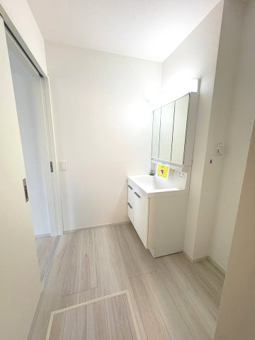 【洗面所】 | 福岡市南区警弥郷3丁目2期　2号棟（全2棟）【仲介手数料無料・0円】 | 現地写真。