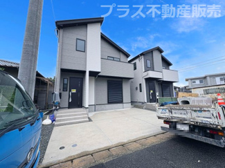 【外観】 | 現地写真。同じ物件を見るなら、プラス不動産販売にお任せ下さい。