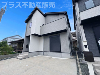 【外観】 | 現地写真。プラス不動産販売なら、現場の全ての棟をまとめてご見学頂けます。