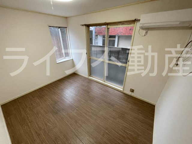 レオハイツ若江の寝室|使い勝手のいい寝室です