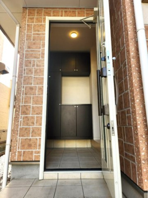 【玄関】 | 池田市石橋4丁目中古戸建