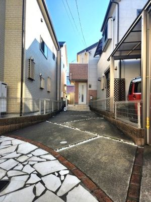 【駐車場】 | 池田市石橋4丁目中古戸建