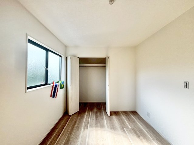 REXCRAS豊田市秋葉町第1　全2棟　新築戸建の洋室