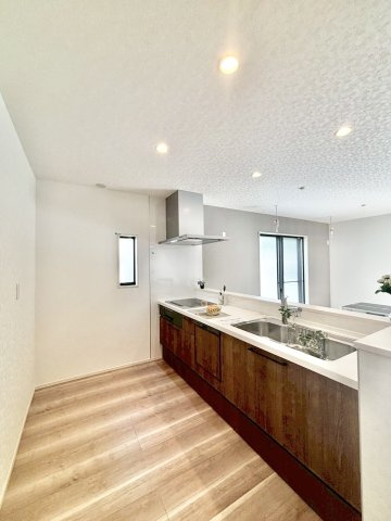 REXCRAS豊田市秋葉町第1　全2棟　新築戸建のキッチン