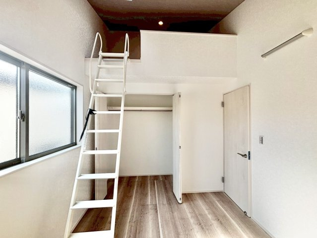 REXCRAS豊田市秋葉町第1　全2棟　新築戸建の洋室