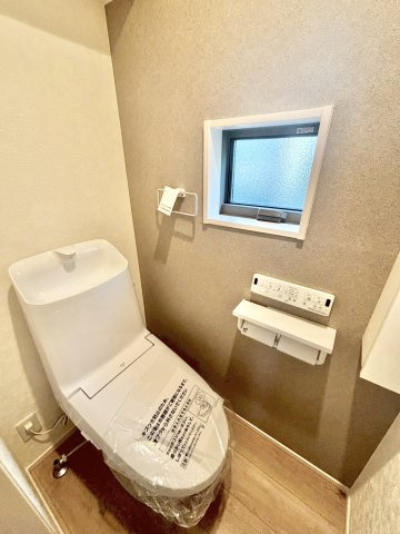 REXCRAS豊田市秋葉町第1　全2棟　新築戸建のトイレ