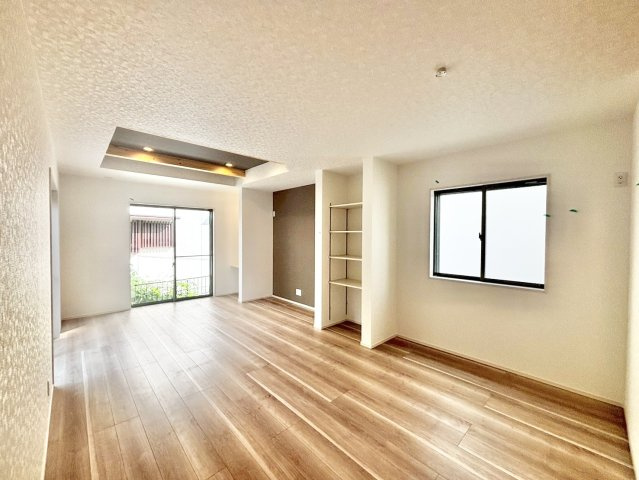 REXCRAS豊田市秋葉町第1　全2棟　新築戸建の居間・リビング