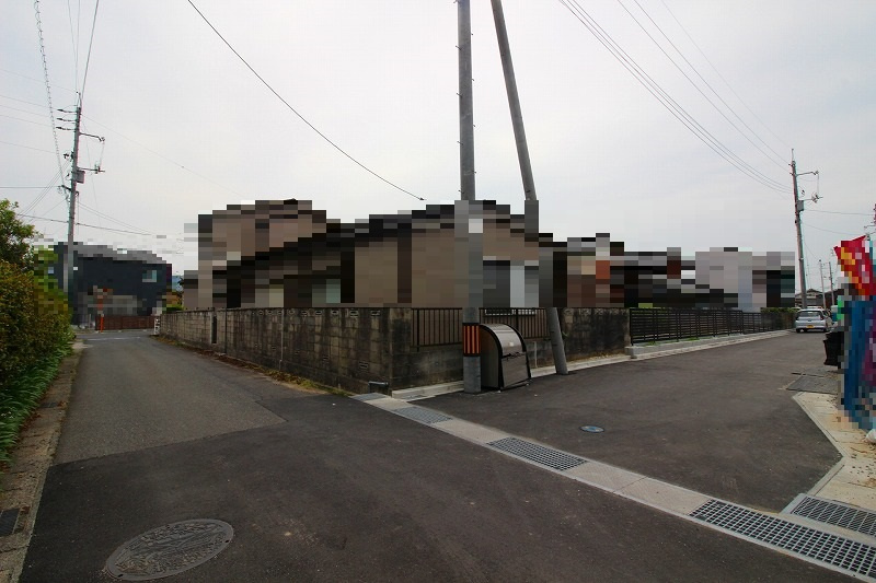 松江市竹矢町第一　新築分譲住宅の前面道路含む現地写真|進入路写真となっております。

