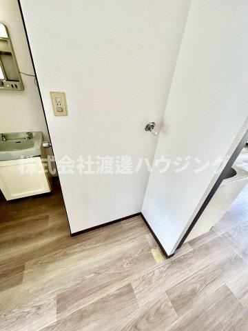 ドール箕面の設備|室内洗濯機置場