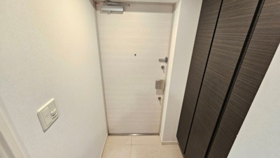 【玄関】 | クオス鴨井白山レジデンス