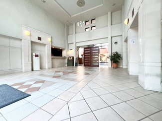 【エントランス】