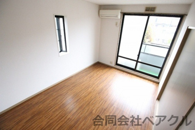 【寝室】 | グランシャリオE棟