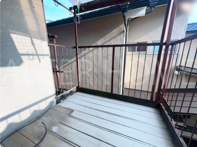 宇治市広野町桐生谷のバルコニー