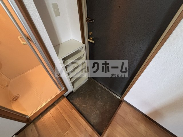 シャルムコートの玄関