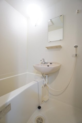 長島コーポの浴室