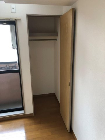アゼリア竹下の収納