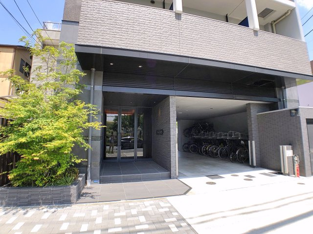 【エントランス】 | S-RESIDENCE堀田【名古屋市賃貸・堀田駅】