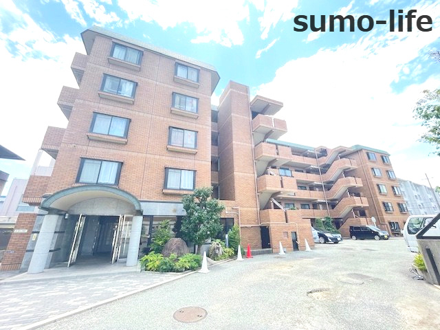 オルティア塚口の外観