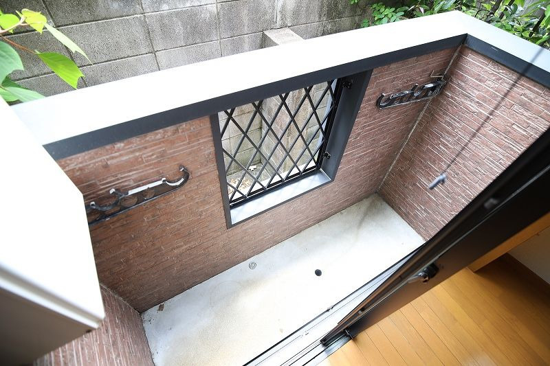 フォンテーヌ西新のバルコニー