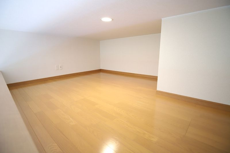 フォンテーヌ西新の居間・リビング