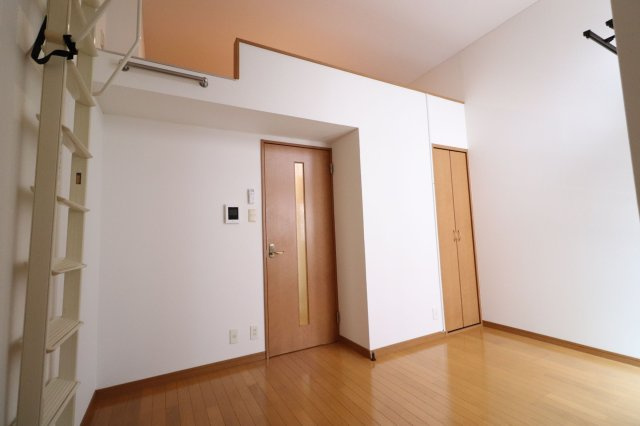 ポラリスCozy博多駅の居間・リビング