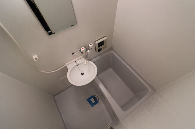 ポラリスCozy博多駅の浴室