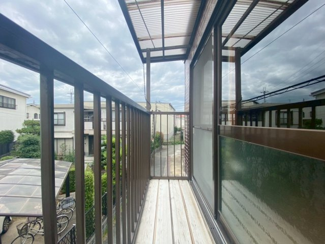 桑津２丁目のバルコニー|ベランダ
ベランダ＆ルーフバルコニーが３か所あるのでお洗濯物もたっぷり干せますね！