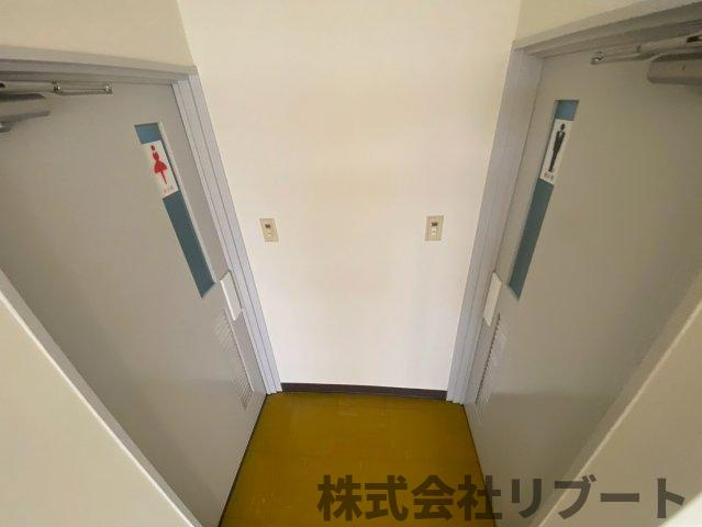 新八柱　事務所のトイレ