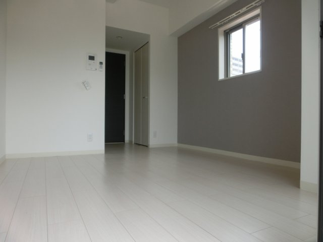 エスリード阿波座レジデンスの居間・リビング