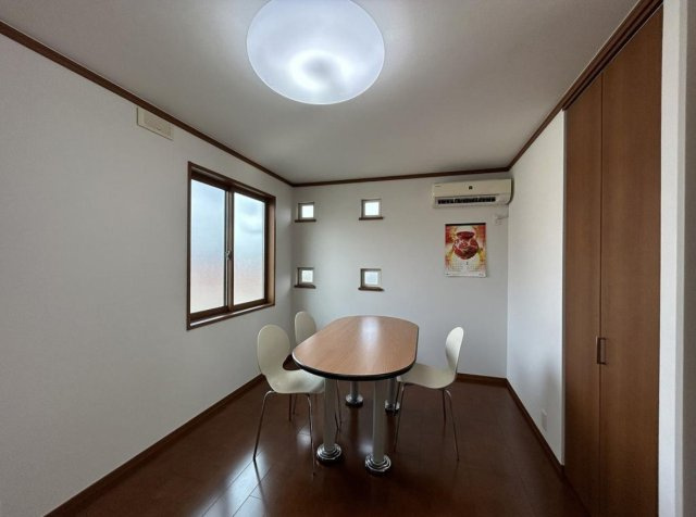 福知山市石原1丁目　売事務所の内装