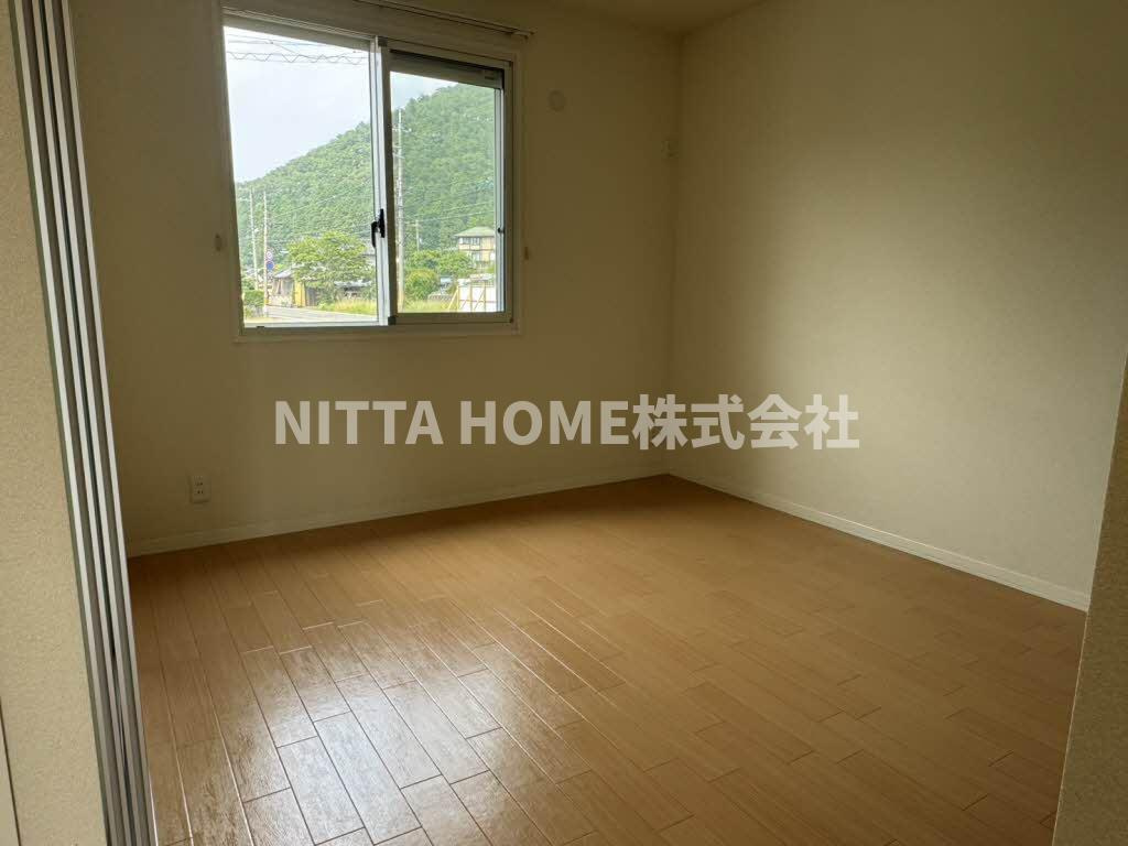 クラヴィエ颯士の内装|こちらの洋室は6.2帖です♪