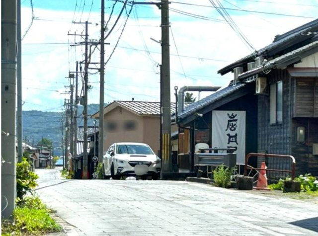 宮津市字江尻　売店舗の周辺